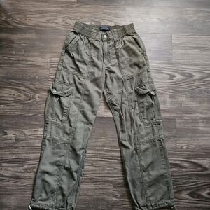 Aeropostale Olive Cargo Jogger Pants